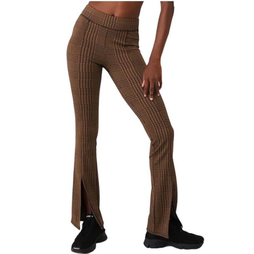 Alo Yoga High-Waist Flutter Flair Legging Pants Brown Houndstooth Plaid